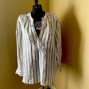 NWT GAP linen stripe top